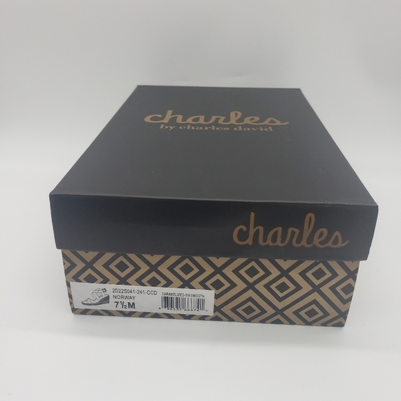 464- Charles by Charles David Wedge Brown Size 7.5 NWT - Picture 10 of 11